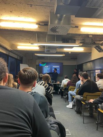 Voyage à Londres - STMG / MCO - découverte linguistique, culturelle et entrepreunariale - Lycée Saint Charles