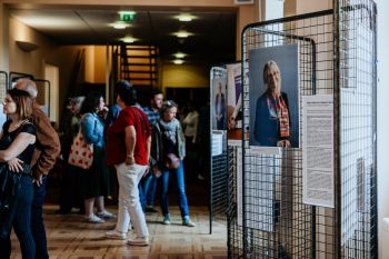 Vernissage de l'exposition civique réalisée par les élèves de Terminale - Lycée Saint Charles