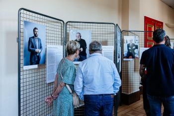 Vernissage de l'exposition civique réalisée par les élèves de Terminale - Lycée Saint Charles
