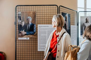 Vernissage de l'exposition civique réalisée par les élèves de Terminale - Lycée Saint Charles