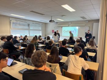 Intervention sur l'IA en SNT - projet Erasmus - astrophysique - Lycée Saint Charles