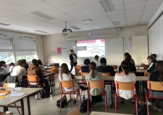 1BTSMCO - Atelier recherche de stages - Lycée Saint Charles
